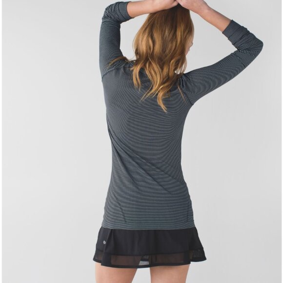 Lululemon Swiftly Tech Long-Sleeve Shirt- Size Small in Tempo Stripe Black/White - Picture 2 of 11
